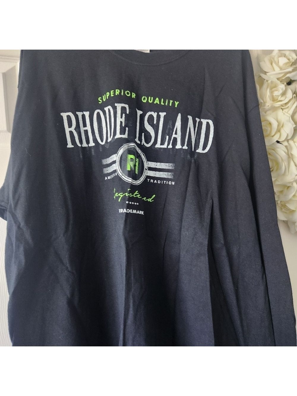 NWT Rhode Island L/S Cotton Shadow Text T-Shirt sz XL - Picture 2 of 6